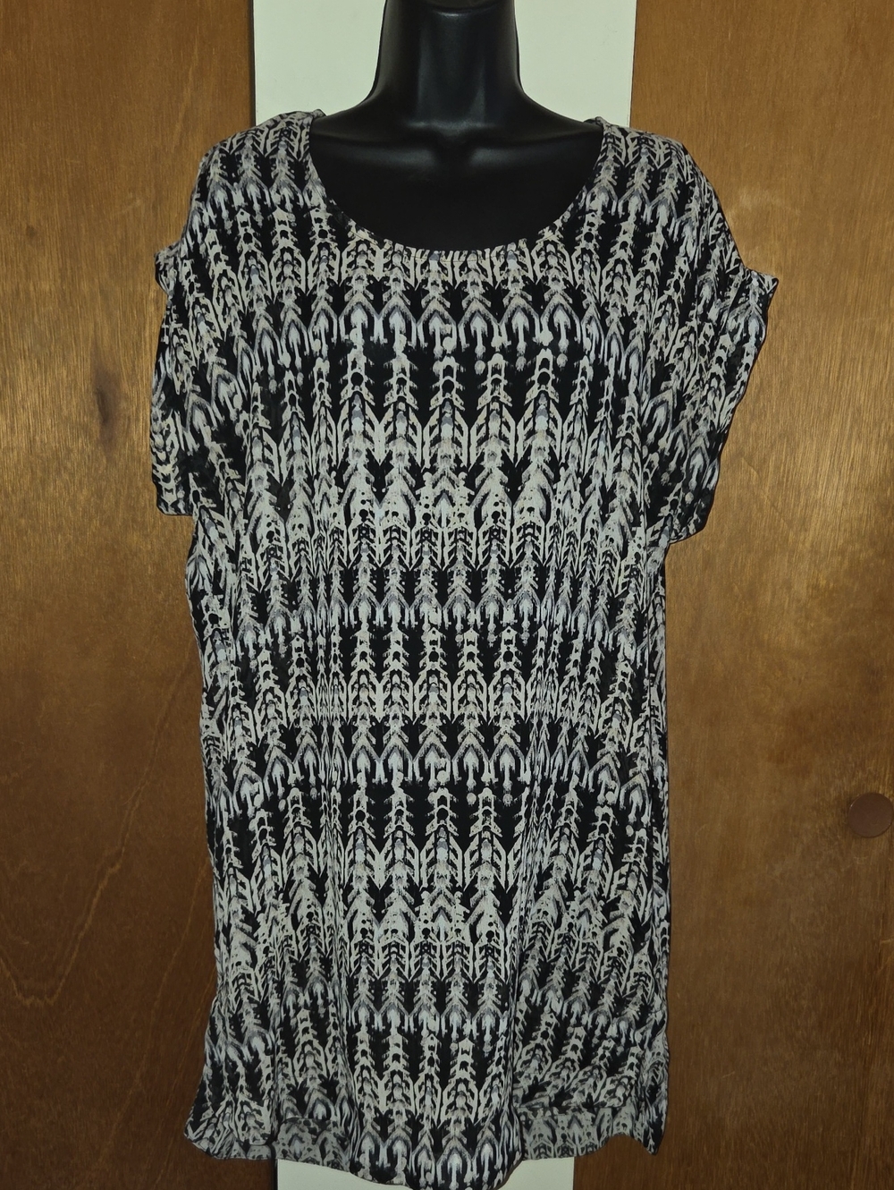 💥3 for $15💥 Geometric Print Short-Sleeve Tunic Dress